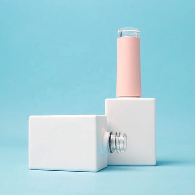 Harga yang pantas Botol kosmetik Clear Nail Polish Fancy Sertifikasi REACH on line