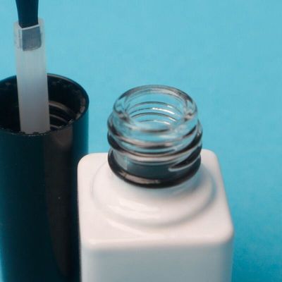 6ml Botol Mini Nail Polish Bulk Glass Body Material untuk penyimpanan
